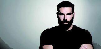Dan Bilzerian nowym Hugh Hefnerem?