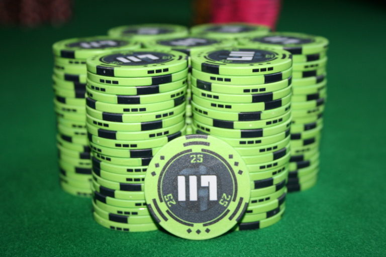 WSOP: Robert Mizrachi wygrywa drugą bransoletkę, Davide Suriano także triumfuje