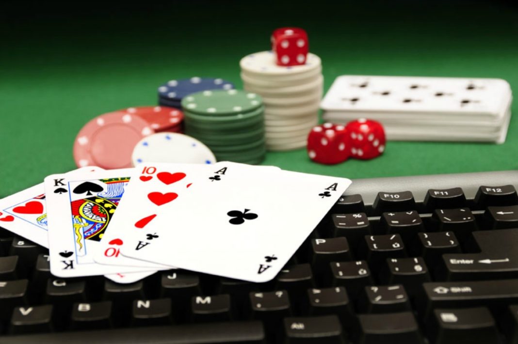 Badacze z Harvardu udowadniają, że poker w internecie nie uzależnia