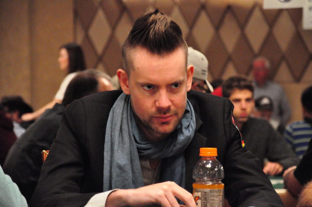 Znamy zwycięzcę wyścigu o miano gracza roku WSOP 2014