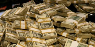 Zwycięzca Sunday Million zgarnia pół miliona. Polak szósty