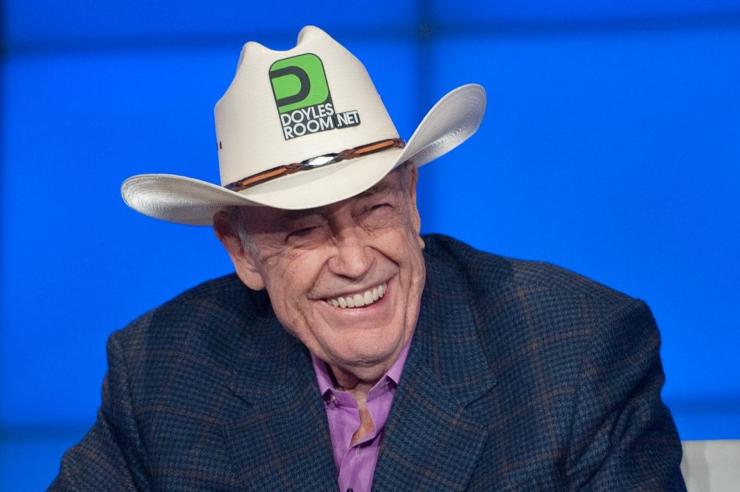Legenda pokera Doyle Brunson już po operacji