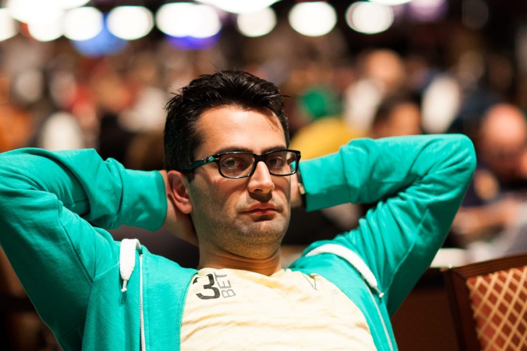 Antonio Esfandiari dołącza do Poker Central TV