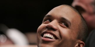 Phil Ivey w indywidualnej reklamie Chryslera