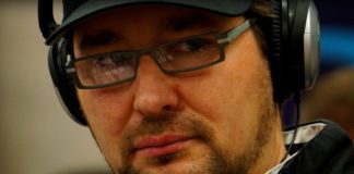Phil Hellmuth „ociera się” o 15-stą bransoletę