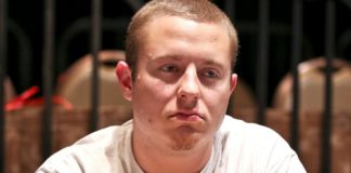 Brian Hastings oskarżony o grę na wielu kontach