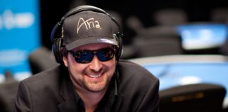 Phil Hellmuth dołącza do Poker Central