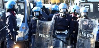 Włoska policja aresztuje 41 osób w operacji „Hazard”