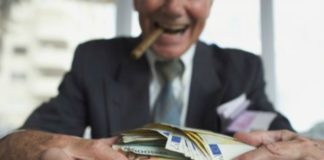 Kapica przez osiem lat służby zarobił około 1.5 mln złotych! Kapica zarobki