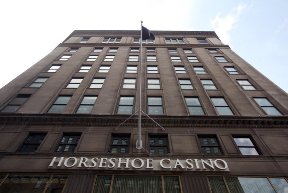 horseshoe casino dealer accused of cheating