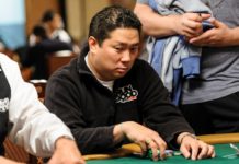 Pokerzysta Bernard Lee w roli Św. Mikołaja