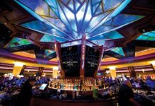 Wiceprezes okradał kasyno Mohegan Sun