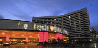 Nowy program na żywo na Poker Central