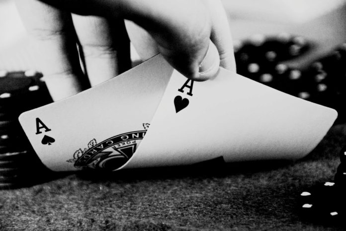 Pair of aces pokerstars