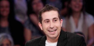Jonathan Duhamel podpisuje nowy kontrakt