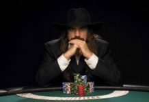 Chris Ferguson usłyszał „trzy słowa do ojca prowadzącego” na WSOP (video)