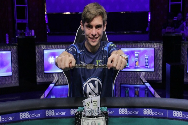 Niesamowity Fedor Holz wygrywa $111,111 High Roller for One Drop