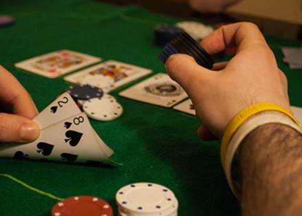 Mastering Poker Bluffing