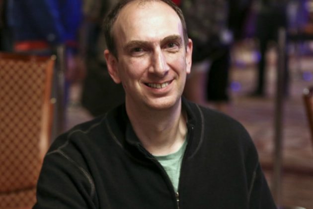Erik Seidel o krok od pobicia Daniela Negreanu w wygranych turniejowych
