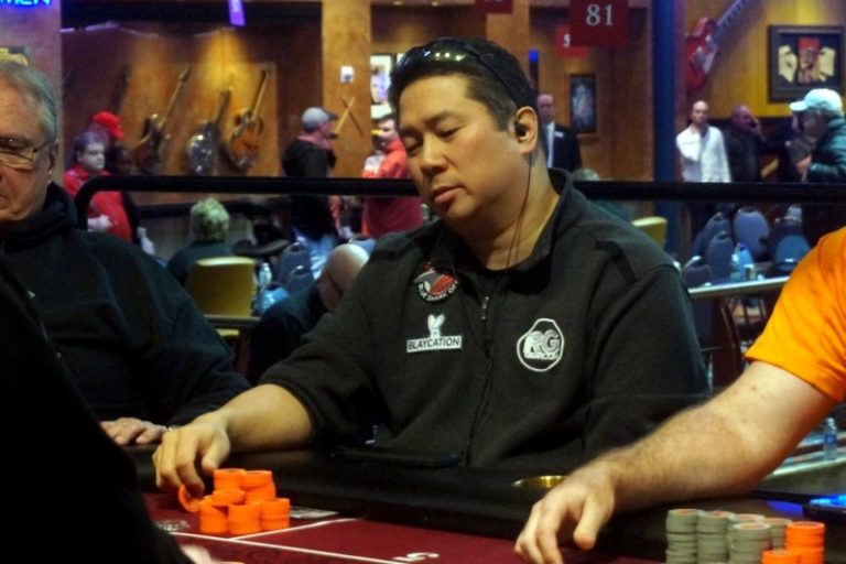 Pokerzysta Bernard Lee pomaga biednym dzieciom