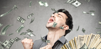 Co zrobić z dużą wygraną z pokerowego turnieju?