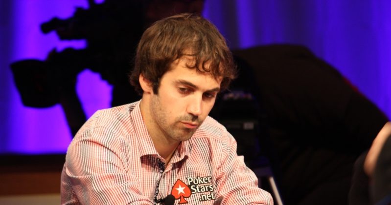 Jason Mercier oskarża dwójkę graczy o oszustwo w OFC