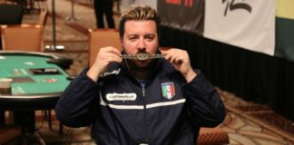 Max Pescatori sprzedaje bransoletkę WSOP na cele charytatywne
