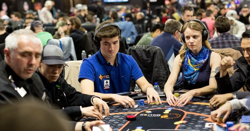 Dima Urbanowicz w dniu drugim Main Eventu PartyPoker Million North America