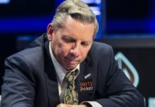 Pokerowa społeczność wspomina zmarłego Mike’a Sextona Mike Sexton