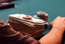 Bankroll management – kiedy i ile pieniędzy wypłacać?