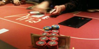 Gry cashowe w Las Vegas – porównanie rake’u i bonusów
