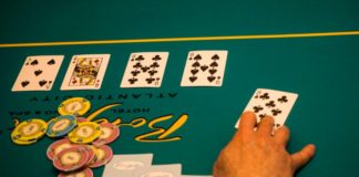 Tekstura boardu: czytanie stołu i reakcja na poszczególne karty