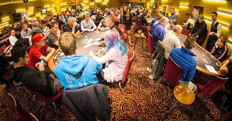 MPN PT Manchester: Troje Polaków w dniu drugim Main Eventu