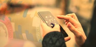 Wywiad z Alexem Thomasem, twórcą Poker Town – aplikacji kojarzącej ze sobą graczy część II Poker Town