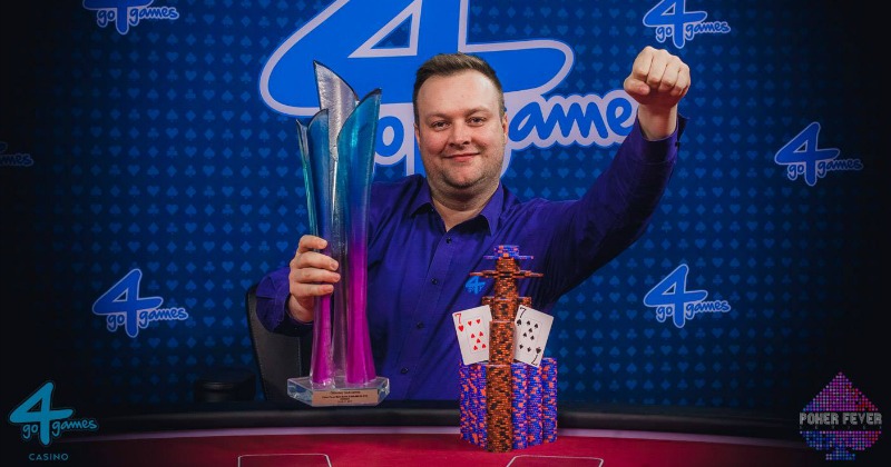 Roman Papáček - zwycięzca trzeciej edycji ME Poker Fever Series