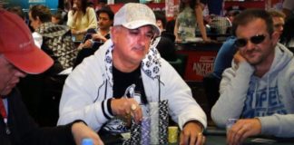 Australijski pokerzysta, Bill Jourdanou, zaatakowany tomahawkiem na ulicy
