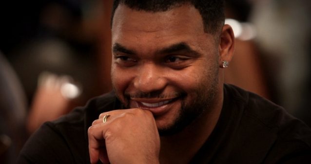 “Gram w pokera dla relaksu, bez grindowania” – Richard Seymour
