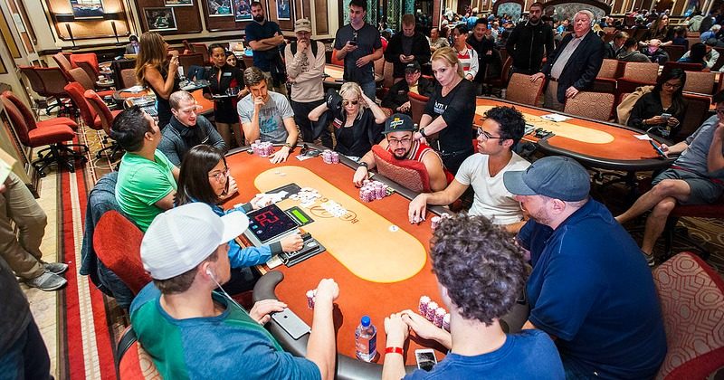 WPT Five Diamond: Ryan Tosoc drugi raz z rzędu na stole finałowym
