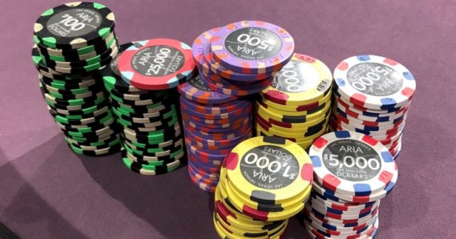 “Chroń swój stack, ale szukaj zysku w każdym rozdaniu, które grasz” – radzi Jonathan Little
