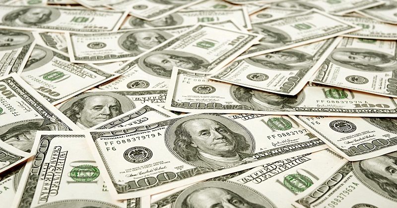 Jak zarabiać 50 dolarów dziennie, grając w pokera?