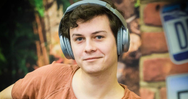 Merit Poker Top Guns: Dominik Pańka w czołówce Main Eventu #2!