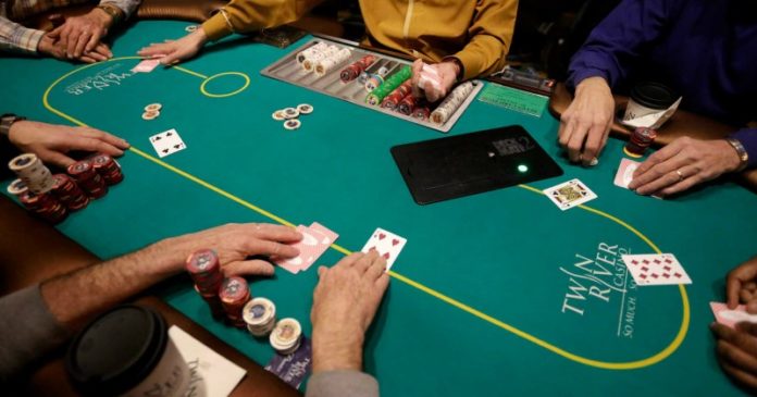 Poker - jak uprościć złożoną grę?