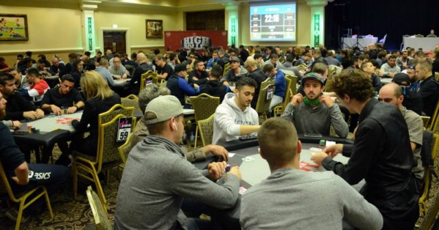 Winamax Poker Open: Mateusz Woźniak w czołówce High Rollera