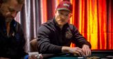 Jak grać na wczesnych poziomach blindów w turnieju PartyPoker Millions Online – radzą Leonard i Koon