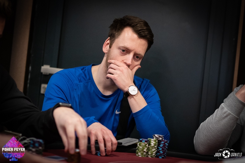 Jakub, zwycięzca CUP-a, zaliczył kolejny udany dzień na Poker Fever