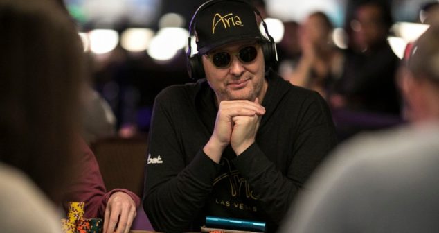 WSOP 2019: Phil Hellmuth wysoko w turnieju online. Rozpoczął się Short Deck za 10.000$