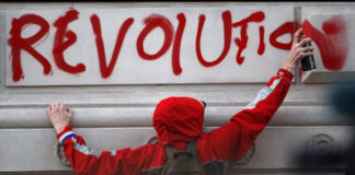 Rewolucja na PartyPoker: O jeden most za daleko?