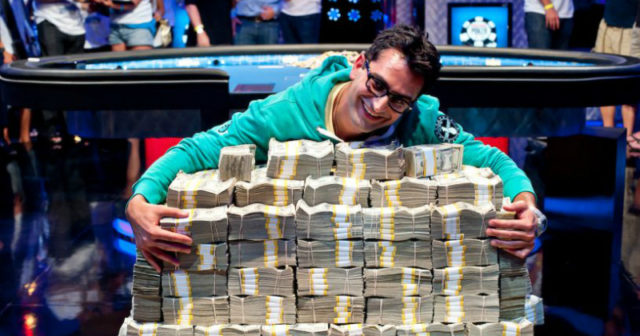 Osiem największych pokerowych wygranych w historii