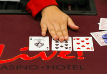 Twoja ręka poprawia swoją siłę. Czy zawsze musisz pozostać w rozdaniu? Gareth Chantler - analiza rozdania