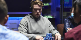 PokerGO Cup: Alex Foxen na prowadzeniu przed finałem pierwszego eventu Alex Foxen - PokerGO Cup